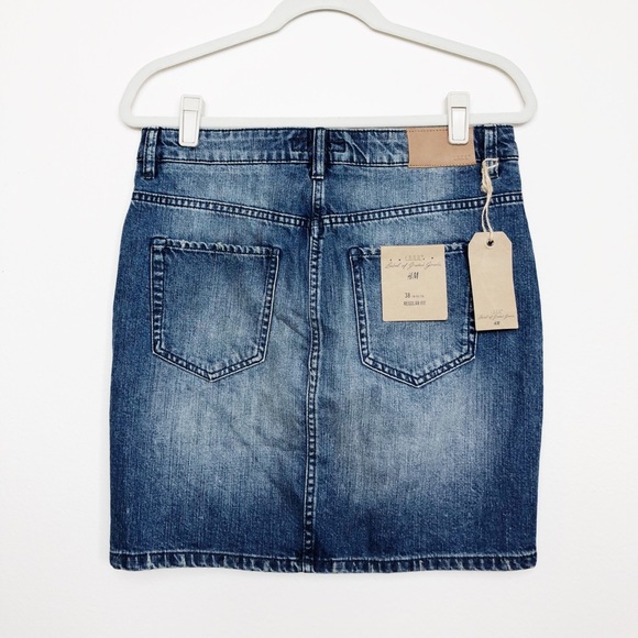 NEW ✨ H&M denim jean skirt - Picture 4 of 8